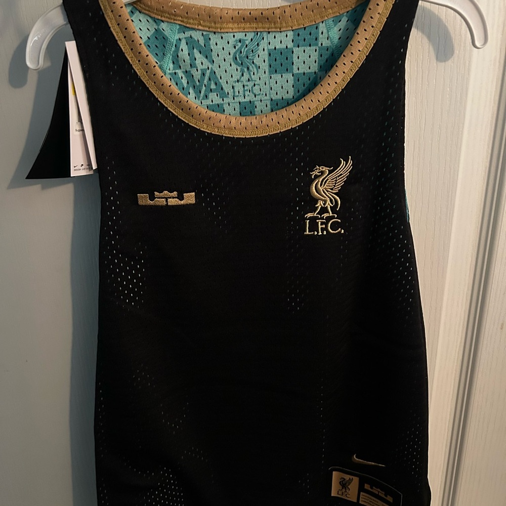Black‎ and Gold LFC Tank Top